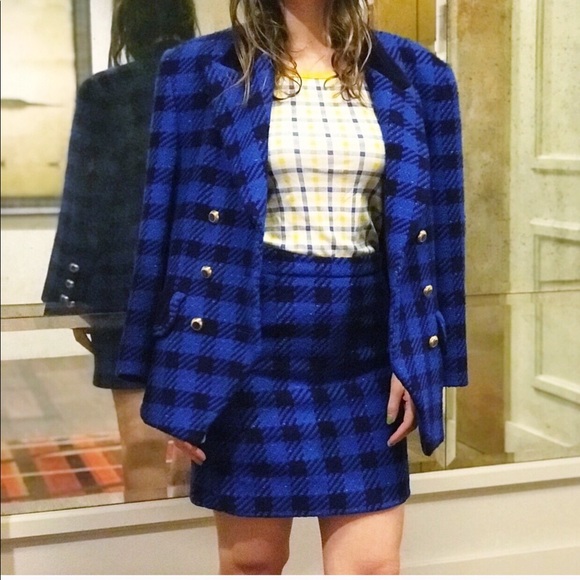 Vintage Escada Mini-skirt Suit - Picture 4 of 17